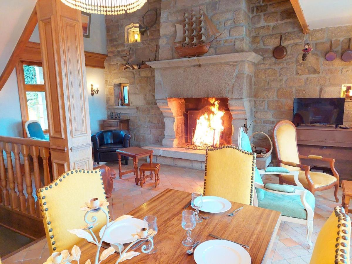 Вилла Breton Granite Stone House With Fantastic Sea Views Сен-Поль-де-Леон Экстерьер фото